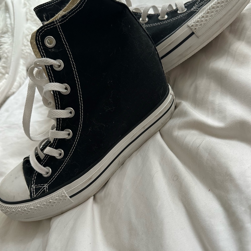 Heeled Converse